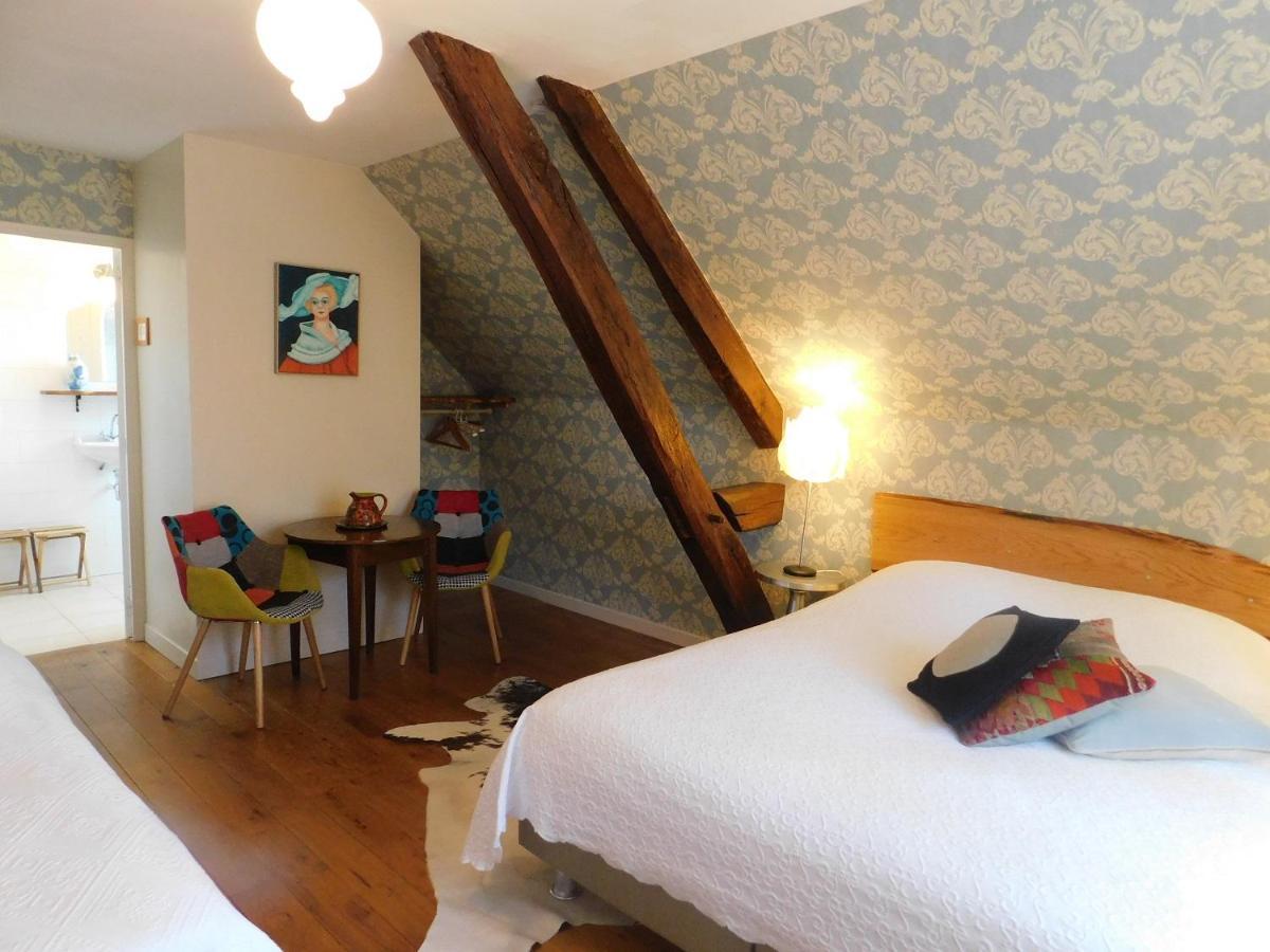 La Maison Du Cerf Urciers Esterno foto